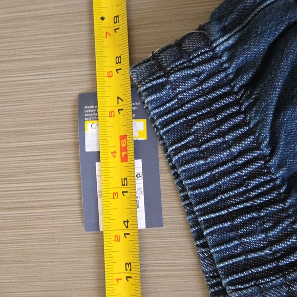 Universal Thread Dark Blue Jean Shorts NWT - Picture 9 of 12